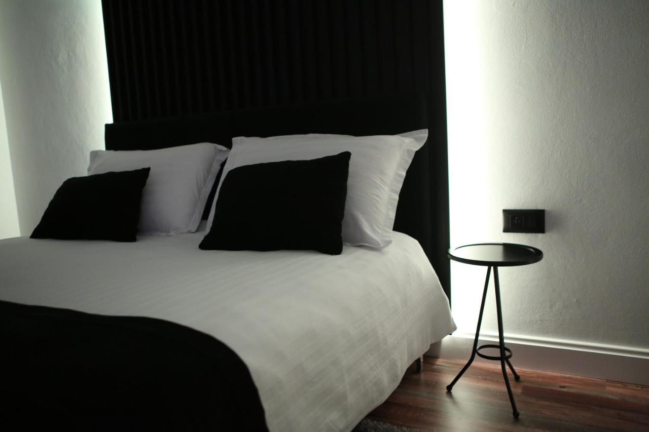 Dark Boutique Hotel Shkoze المظهر الخارجي الصورة