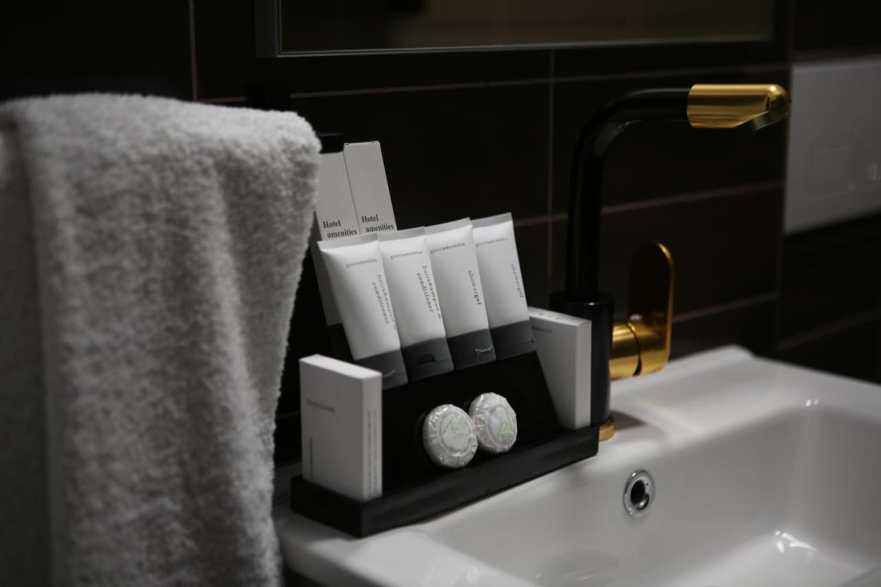 Dark Boutique Hotel Shkoze المظهر الخارجي الصورة
