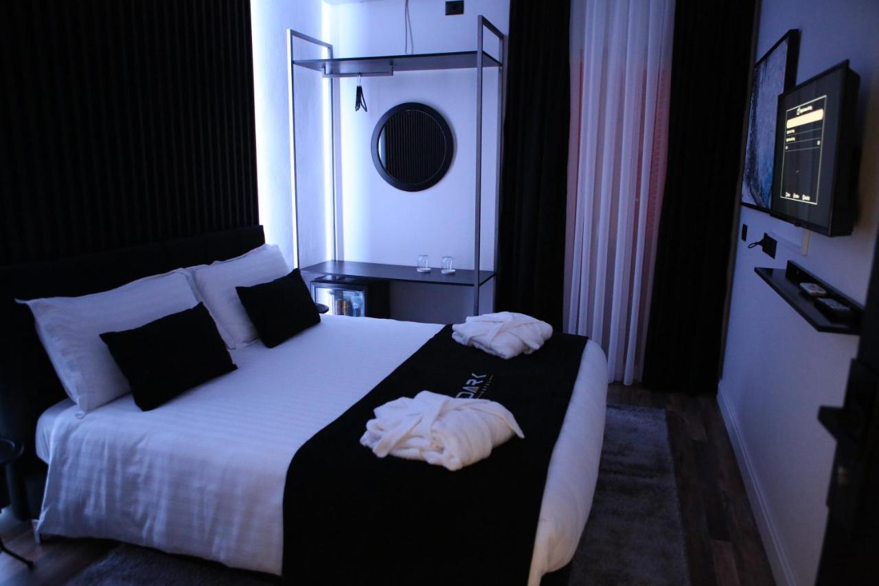 Dark Boutique Hotel Shkoze المظهر الخارجي الصورة