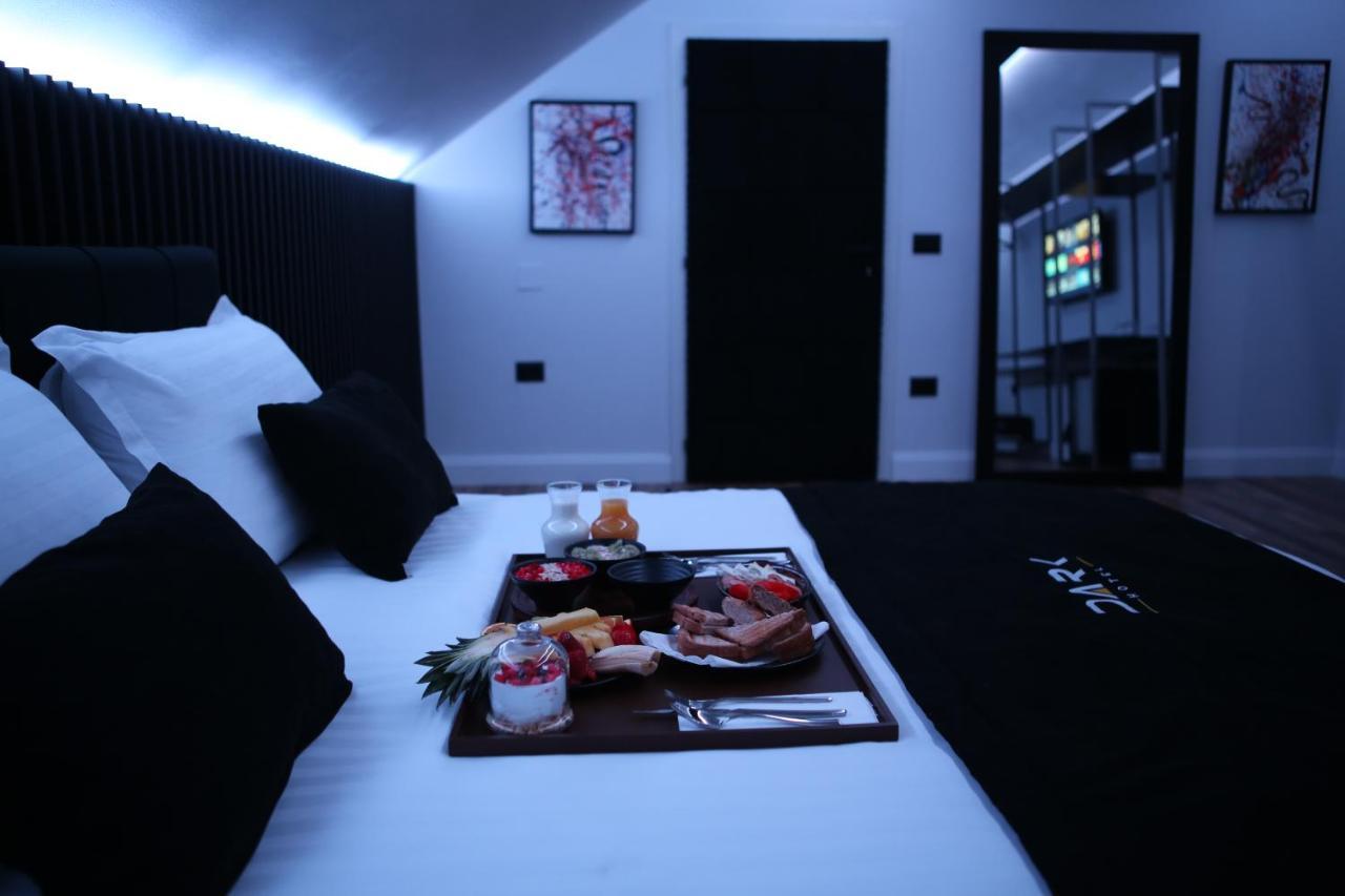 Dark Boutique Hotel Shkoze المظهر الخارجي الصورة